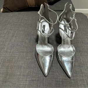 Nine West Silver Strappy Stiletto Heels Pointed Toe Metallic Pumps